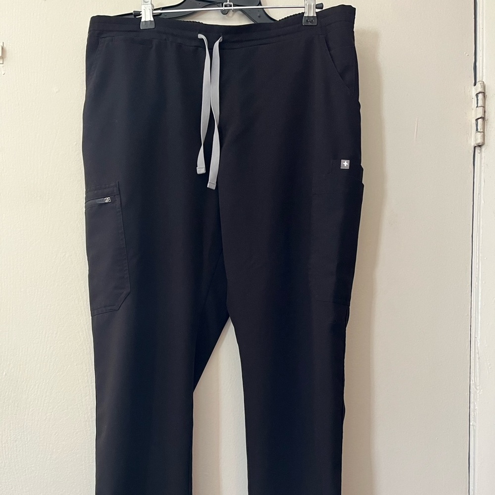 Figs Yola Skinny Scrub Pants